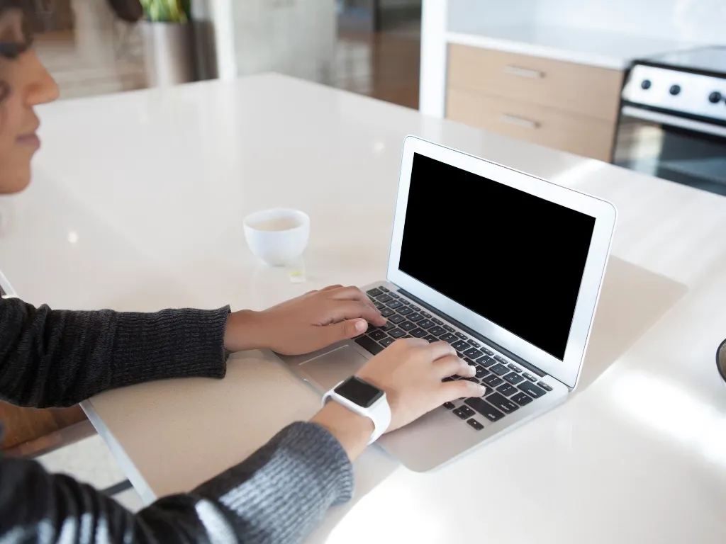 advantages and disadvantages of remote work