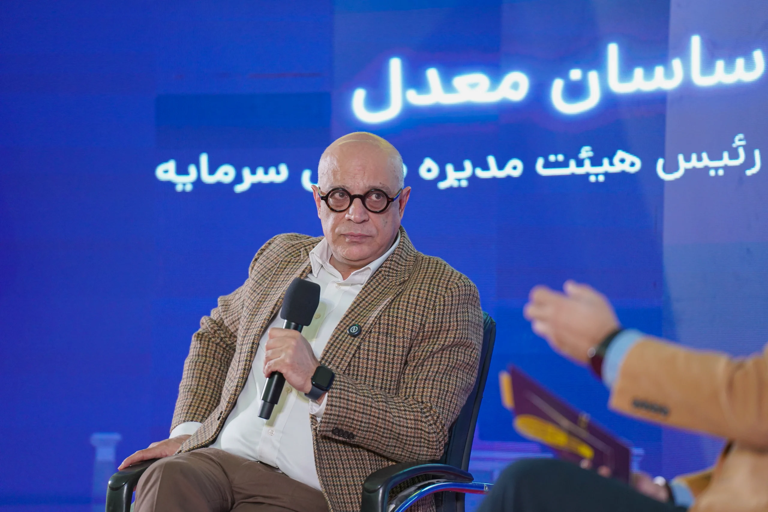 توضیحات ساسان معدل در رابطه با عملکرد استارتاپ‌ها در رقابت جهانی